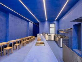 Development and production for Aera bakery in Berlin, Rosenthaler-Platz. Design by Gonzalez Haase AAS. Image by Thomas Meyer/Ostkreuz, 2021. ErtlundZull