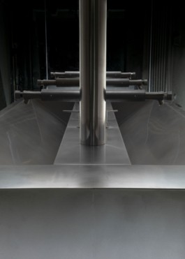 Furniture Design, Development, Production and Installation by ErtlundnZull for the hospitality Studio 1111 in Berlin, 2024. Spatial Concept and Architecture by Robertneun. Photos by Philipp Obkircher. ErtlundZull