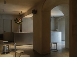 Furniture Design, Development, Production and Installation by ErtlundnZull for the hospitality Studio 1111 in Berlin, 2024. Spatial Concept and Architecture by Robertneun. Photos by Philipp Obkircher. ErtlundZull